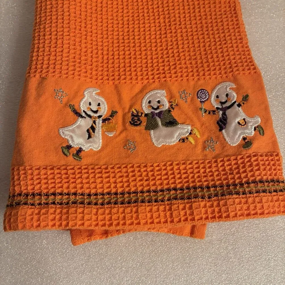 Halloween 3 Piece Kitchen Set. Dish Towel-Ghosts, 1 W/ Spiders, Web & Pot Holder